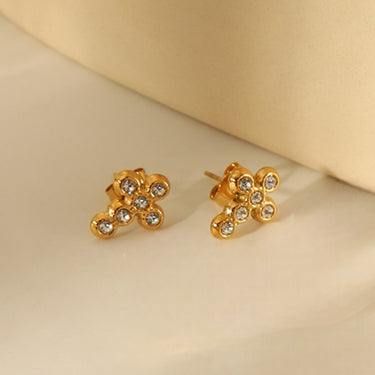 Cross Cluster Studs
