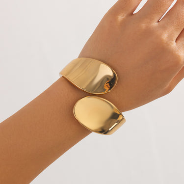 Leya Oval Open Bangle Bracelet