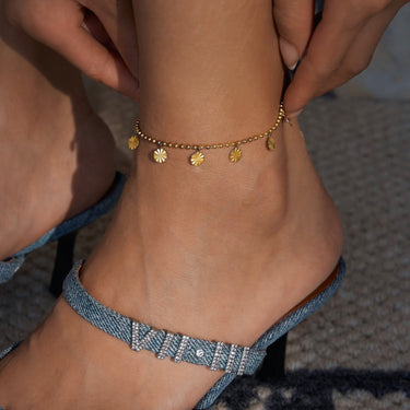 ribbed-fan-drops-anklet-18k-plated-2