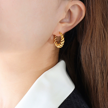 Aloura Spiral Hoop Earrings | 18K Plated