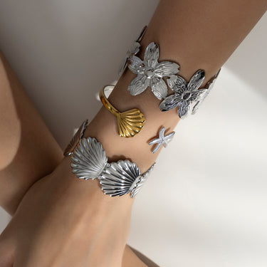 Two tone Starfish Shell Cuff Bracelet aquastreet