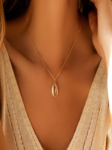 Beach Shell Pendant | 18K Plated