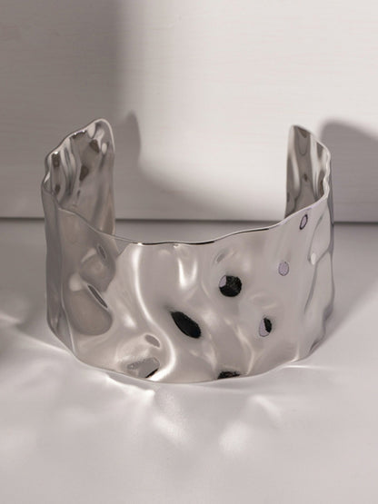 Diva Hammered Cuff | 18K Plated