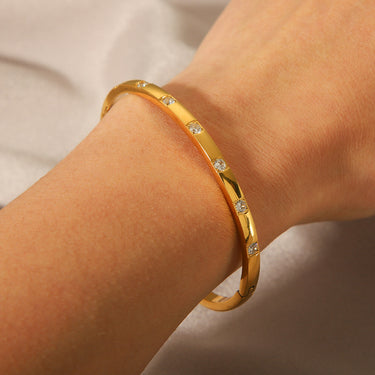 Lola Square Zircon Bangle | 18K Plated