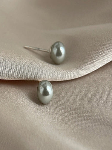 Misty Grey Pearl Studs |Silver Plated