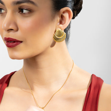 Zircon Shell Studs model image