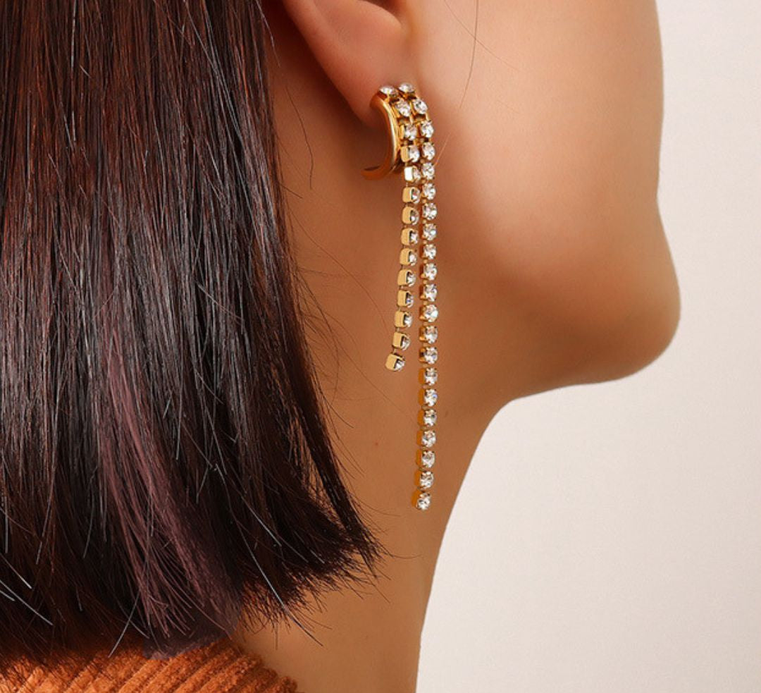 Amanda Cubic Zirconia Dangle Earrings | 18K Plated