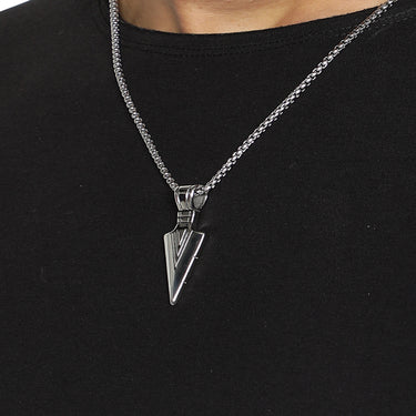 Mens Wanderers Arrow Pendant