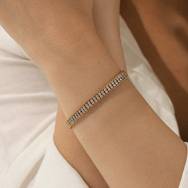 Zircon Bracelet by Aquastreet