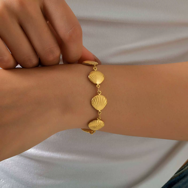 Shell Bracelet for women