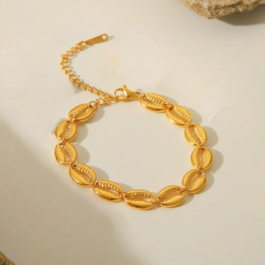 Cowrie Shell Bracelet creative image