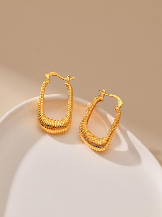 Hailey Ribbed Hoops | 18K Plated