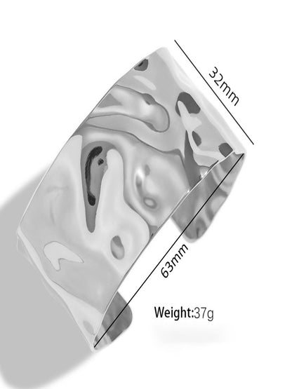 Diva Hammered Cuff | 18K Plated