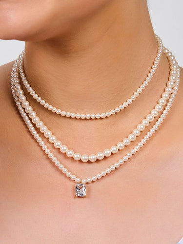 White Pearls Beaded Necklace