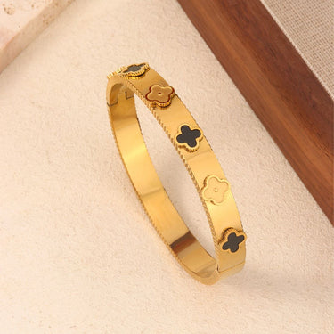 Clover Rush Bangle | 18K Plated